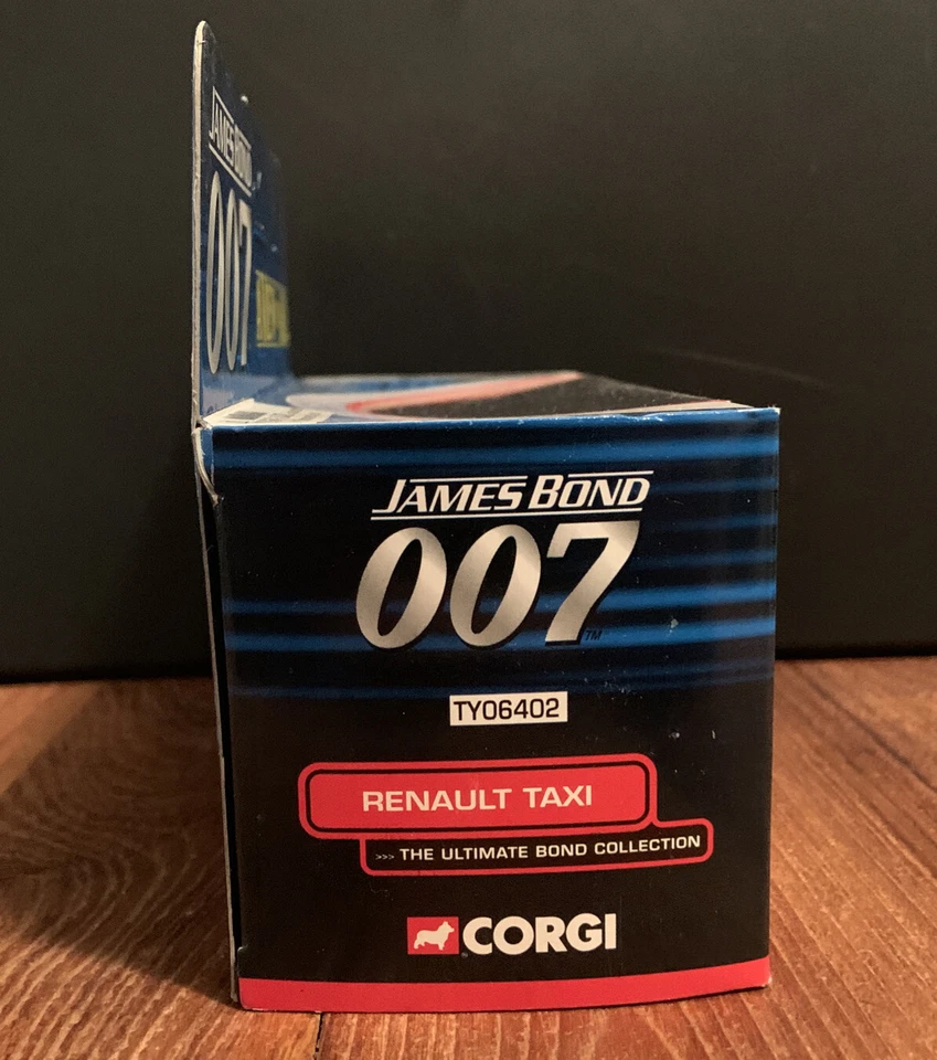 Corgi James Bond 007 A View to Kill Renault Taxi NIB TY06402  - Image 4 of 4
