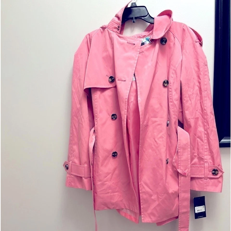 Chaqueta de trinchera LONDON FOG Petite resistente al agua con cinturón, abrigo PL🦩 Foto 3 de 4