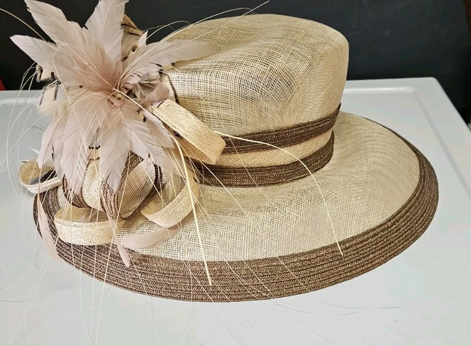 Vintage Cathy Allen Designs USA Straw Feather & Bow Womensn Kentucky Derby Hat - Image 2 of 4