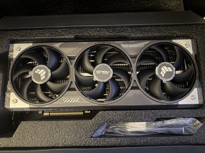 ASUS TUF-RTX5080-O16G-GAMING GeForce RTX 5080 TUF GAMING OC