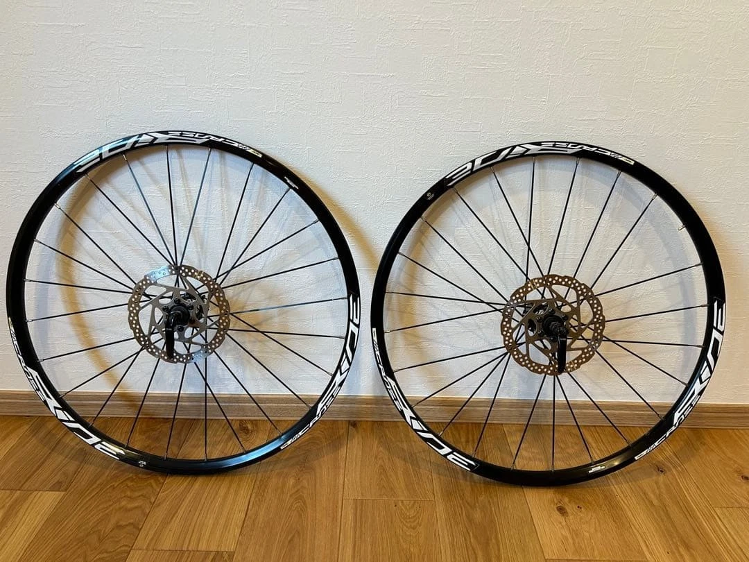 MAVIC CROSSRIDE 29インチ SCHWALBE BIG APPLE タイヤひげ付きバリ山 0