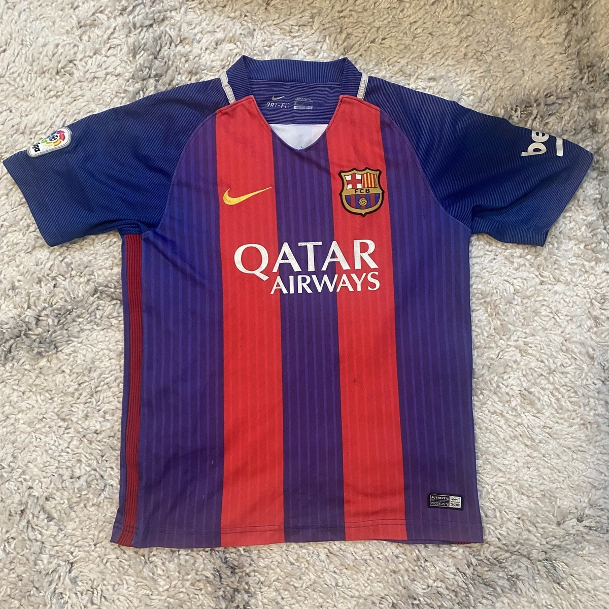 25+ Luis Suarez FC Barcelona International Club Soccer Fan Jerseys