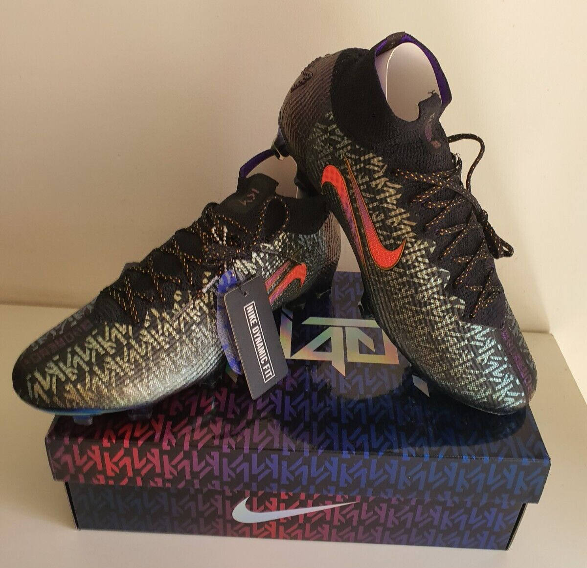Elite Fg Lebron And Mbappe Cleats BNIB Nike Mercurial Superfly