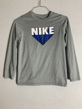 nike boys shirts. 2lot size YL