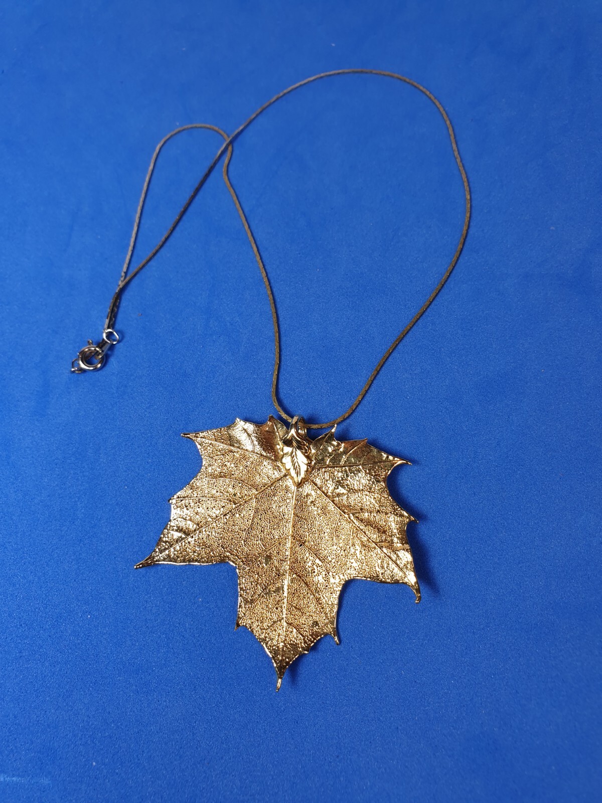 Vintage Gold Dipped Maple Leaf Necklace Pendant +… - image 3
