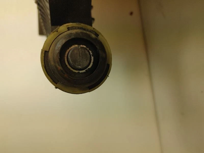 Audi Q7 2007 radiador ASM Foto 2 de 4