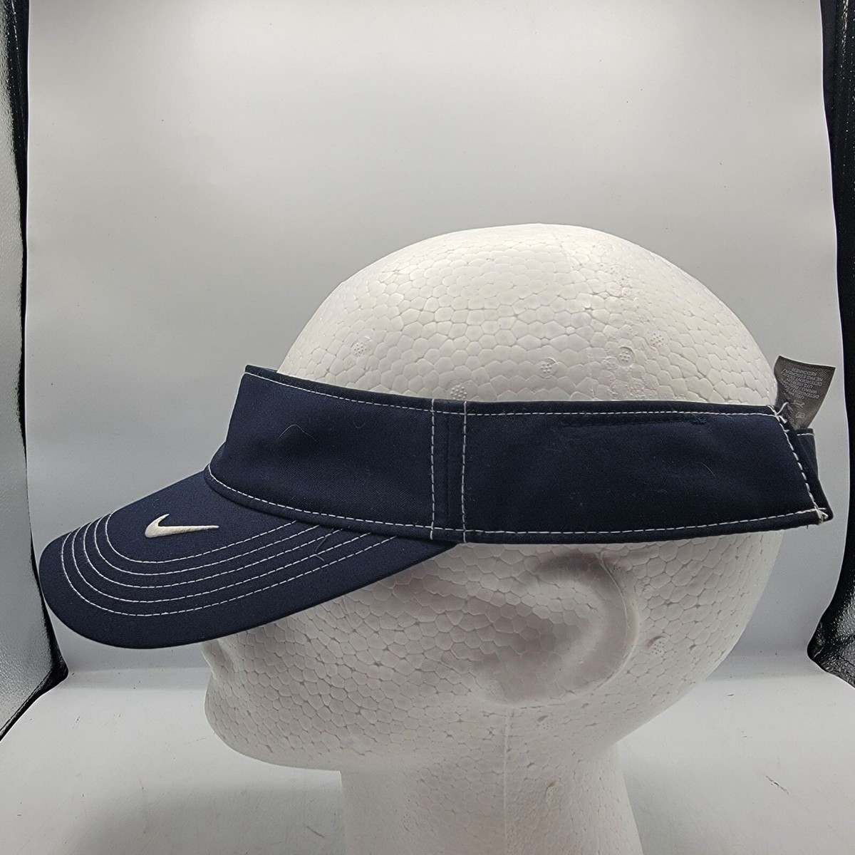 Disney Parks x Nike Dri-Fit Classic Mickey Mouse Navy Blue  display picture 3