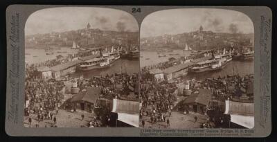 Busy crowds hurrying over Galata Bridge, NE from Stamboul, Constan- Old Photo