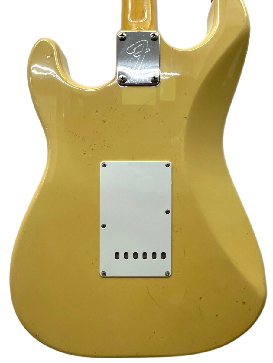 Fender Japan Yngwie Malmsteen Scalloped Stratocaster Guitar ST68