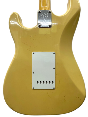 Fender Japan Yngwie Malmsteen Scalloped Stratocaster Guitar ST68