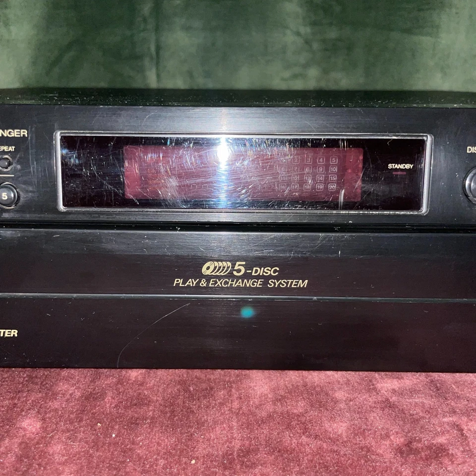 JVC 5-Disc Carousel CD Player Model XL-F1548K 1-Bit PEM DD Converter - Image 4 of 4