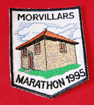 Altes Stoffaufnäher bestickt STADT MORVILLARS Marathon 1995 7cm x9cm