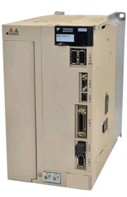 NEW Yaskawa SGDV-200A11A Servo Drive (AMP-02003)
