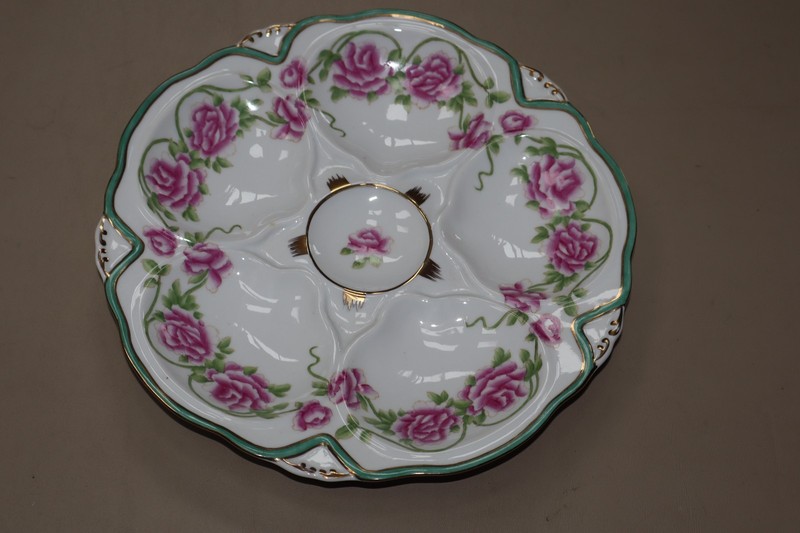 Vintage Oyster Plate 9” Floral 5 Well Plus Sauce Well Gold Trim Limoges