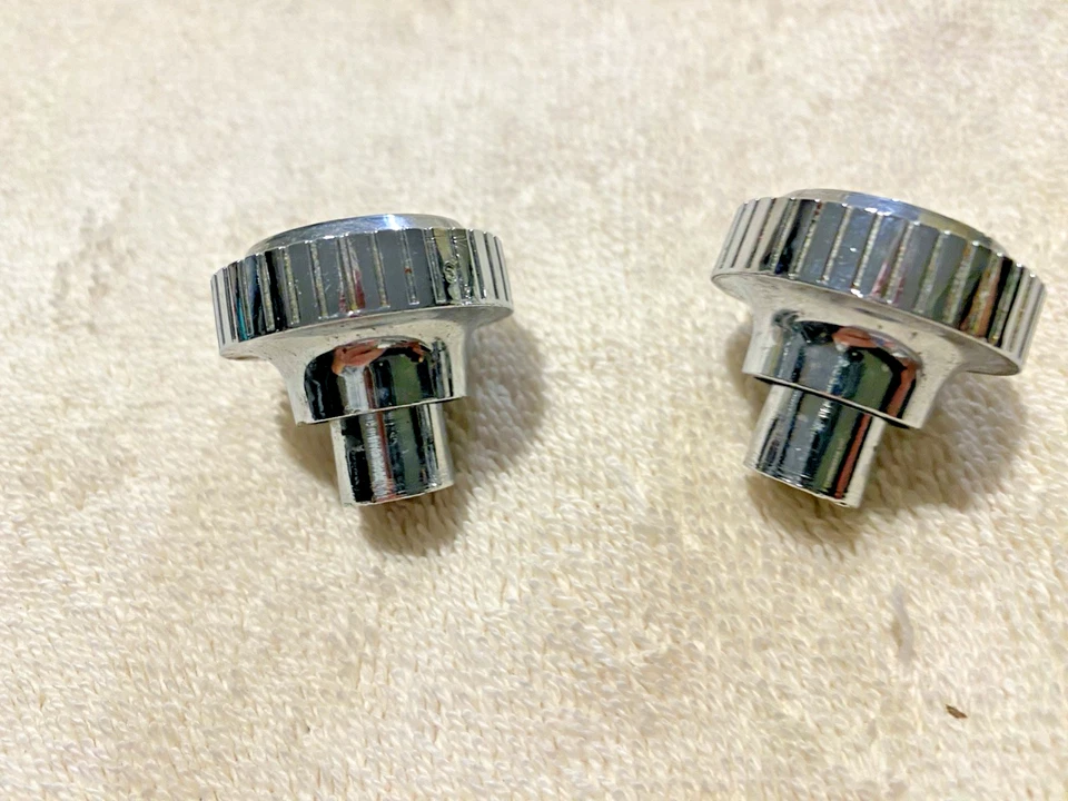 1970-1977 Ford Mustang F150 Bronco Galaxie Maverick Radio Knobs Buttons Cougar - Image 2 of 4