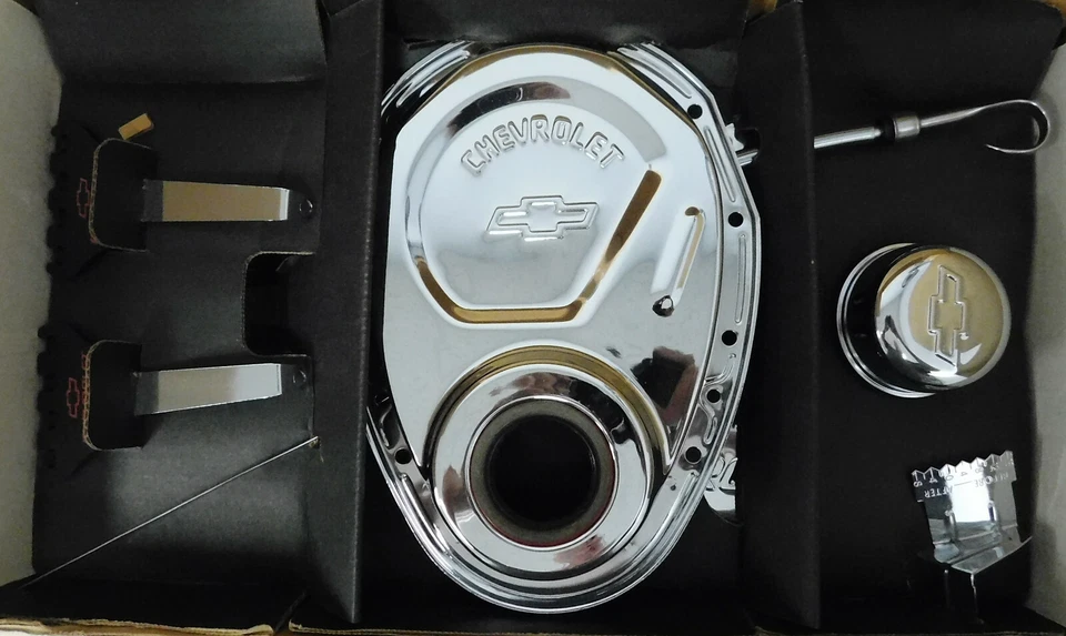 GM/Proform 141-001 SB Chevy Dress-up Kit, Short Valve Covers, Steel, Chrome - Image 2 of 3