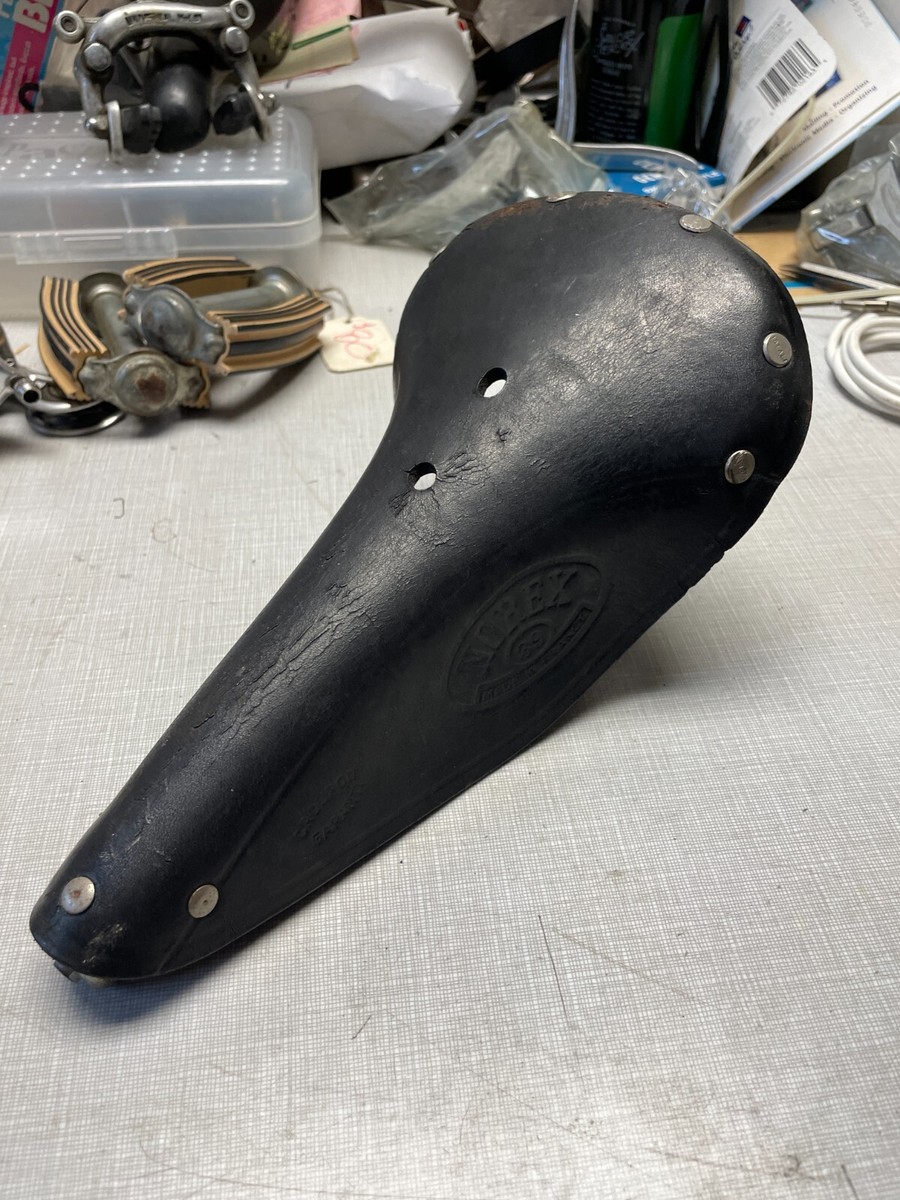 Selle de vélo ancienne NOREX - Équipements vélos