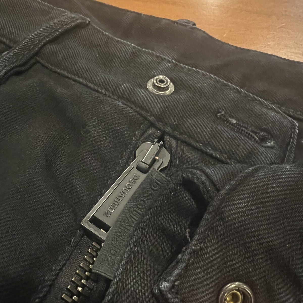DSQUARED2 Men's Black Denim Skater Jeans Size 52 (US 38 DSQUARED2 Men's Black Denim Skater Jeans Size 52 (US 38