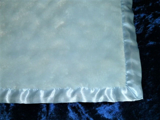 Cobertor de segurança George bebê azul redemoinho acabamento acetinado costas lovey quadrado 16" x 14" - Imagem 3 de 4