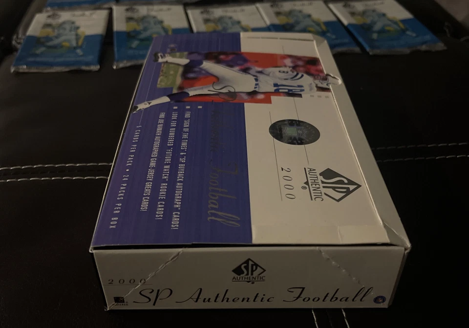 2000 SP AUTÊNTICA CAIXA DE FUTEBOL Vazia TOM BRADY GOAT RC NOVATO (24) Pacotes Vazios - Imagem 4 de 4