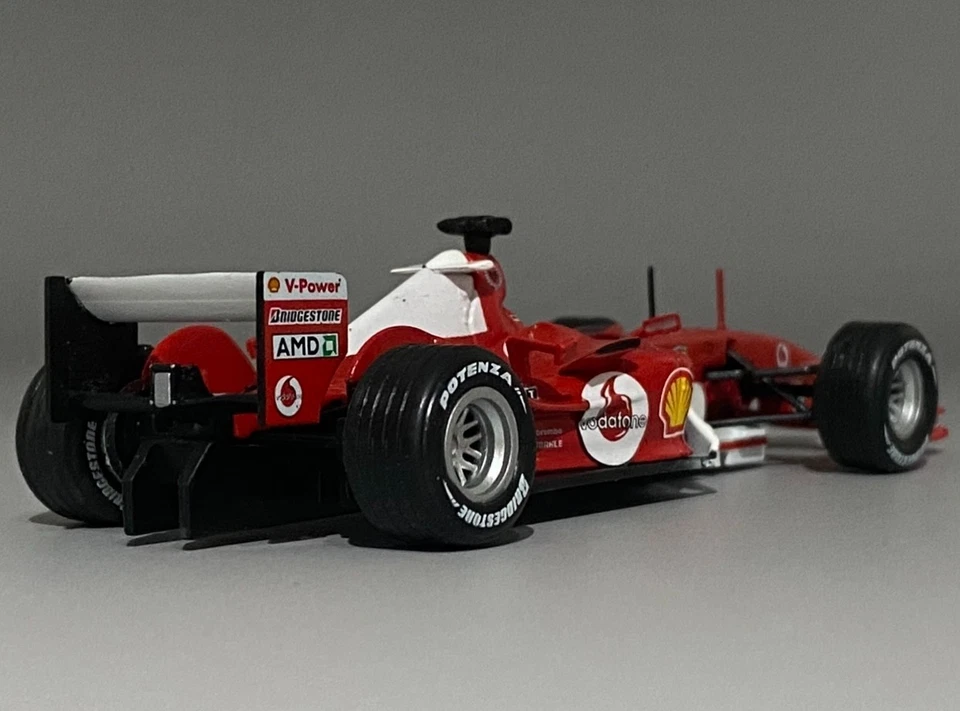 1/43 F1 Scuderia Ferrari Marlboro F2004 3.0L V10 Rubens Barrichello #2 - Image 4 of 4