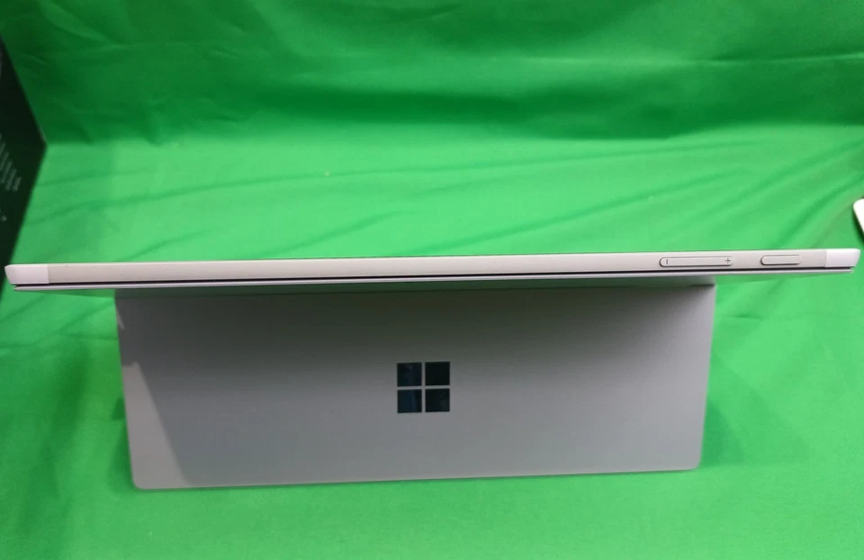 Tablet microsoft surface pro 5 12.3 128GB/4GB - Imagen 4 de 4