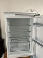 Bosch Series 4 Integrated Fridge KIR21VF30G