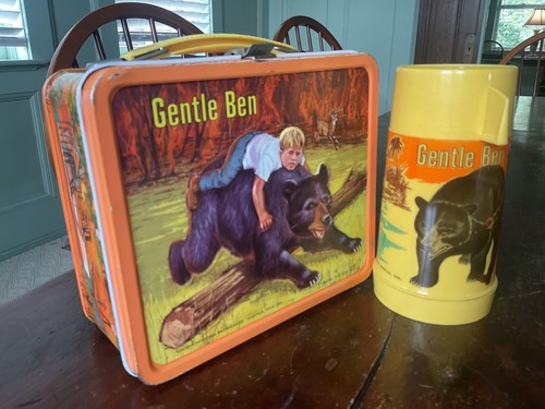 VINTAGE GENTLE BEN LUNCHBOX AND THERMOS
