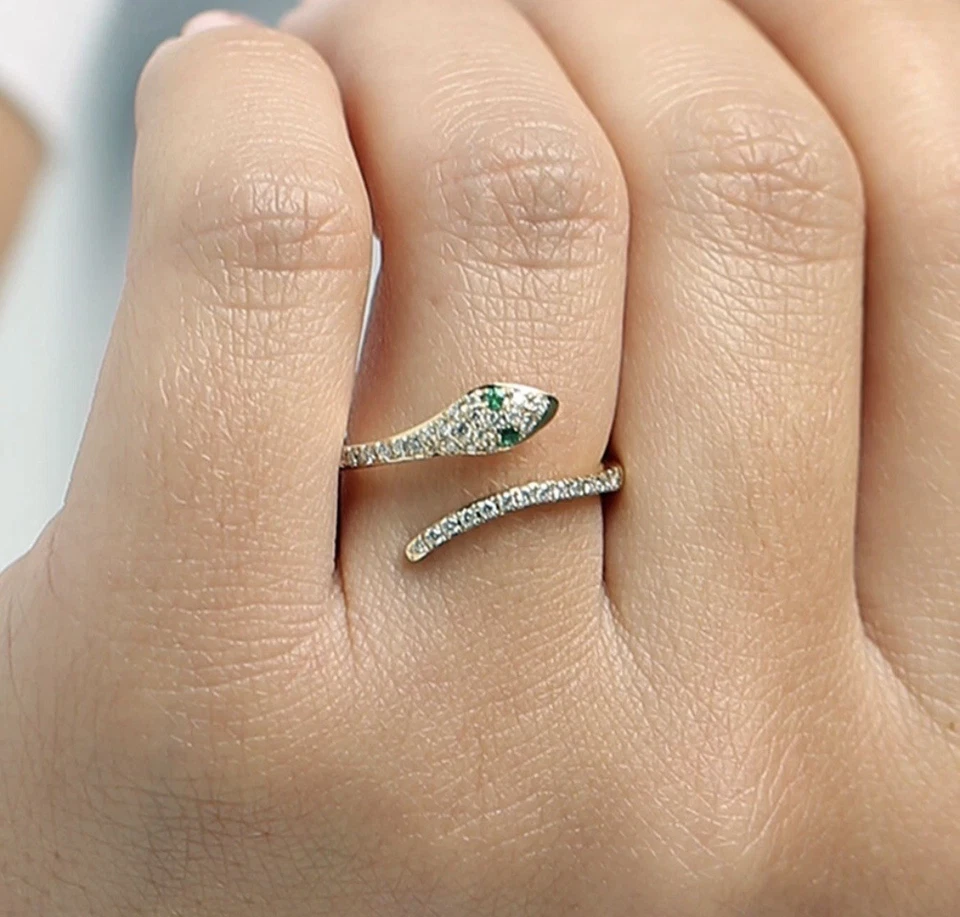 0.15CT Diamond Snake Ring Emerald Eye Serpent 14K Yellow Gold Natural Diamond - Image 2 of 4