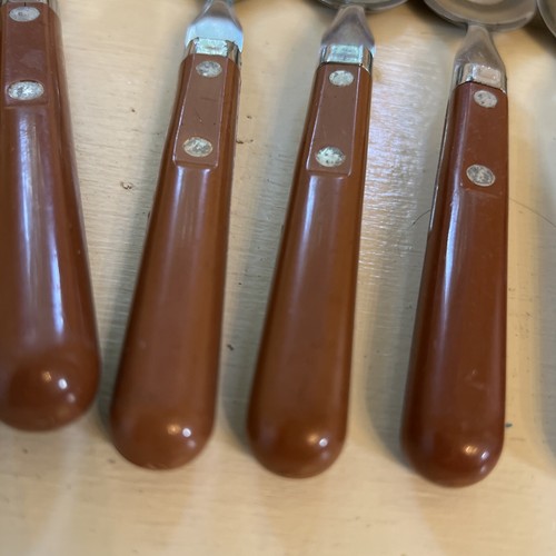 *MARDI GRAS* POSATE INOX BACHELITE MARRONE? MANICI COREA ( 15 PEZZI ) - Foto 8 di 12