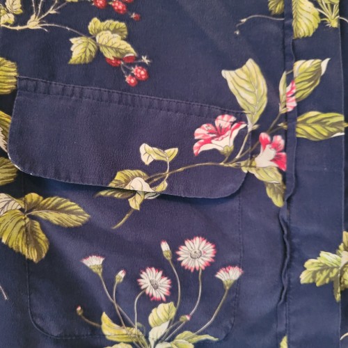 EQUIPMENT FEMME Silk Blouse Top Berry & Floral Print on Navy Blue Long Sleeve XS - Picture 11 of 11