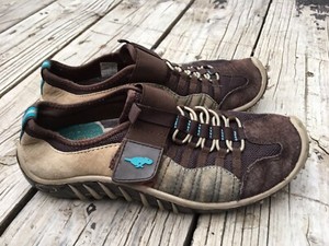 rocket dog walking boots