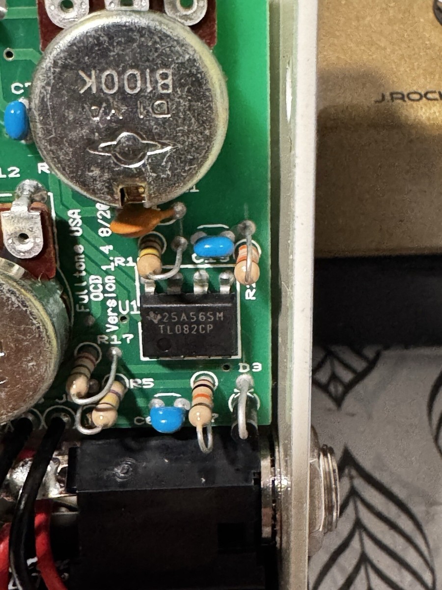 Fulltone OCD v1.6 Obsessive Compulsive Overdrive Electric Fulltone OCD v1.6 Obsessive Compulsive Overdrive Electric