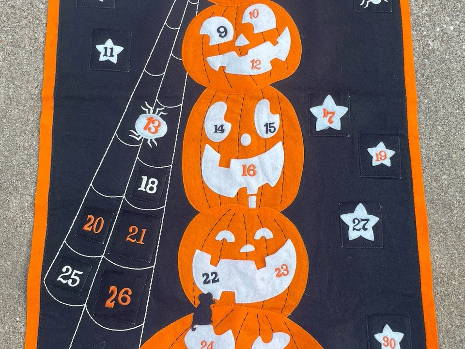 Pottery Barn Kids PBK HALLOWEEN Pumpkins Felt *CALENDAR Wall Spiders Advent - Image 3 of 4