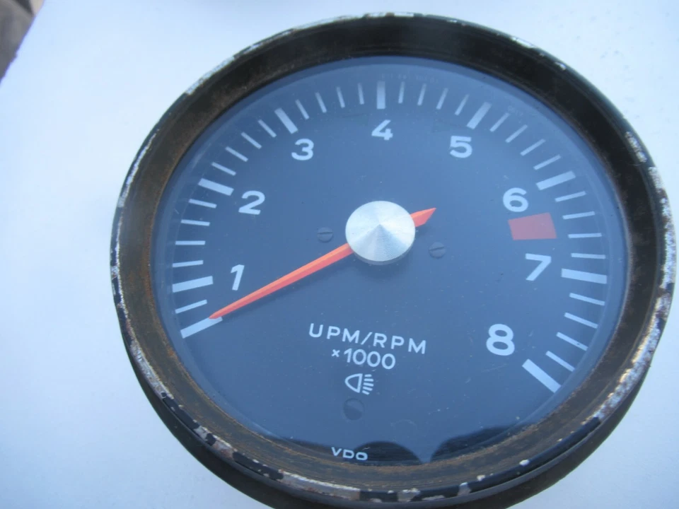 Porsche 911 Tachometer date stamped 9/72 91164130101 - Image 3 of 4