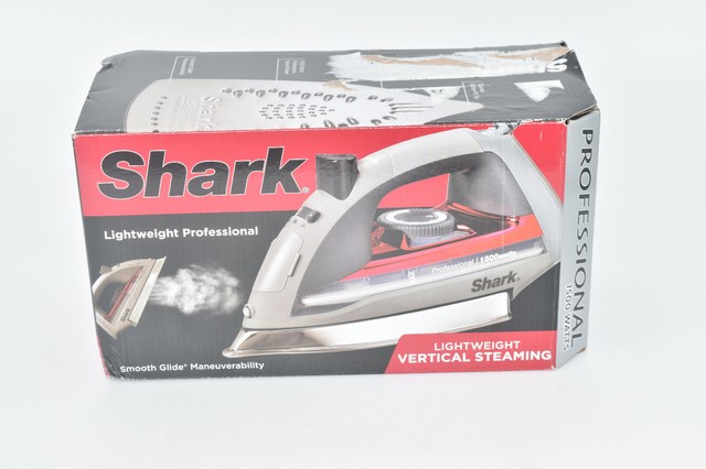 shark lightweight professional steam iron gi305