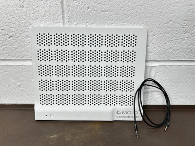 Mojo Coverplay Bluetooth Speaker With Aux & Charging Cable / White
