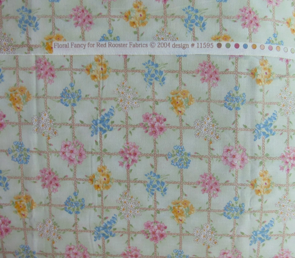 3/4 yd FLORAL FANCY Red Rooster Fabrics #11595 Pretty Trellis Quilting Fabric - Image 2 of 3