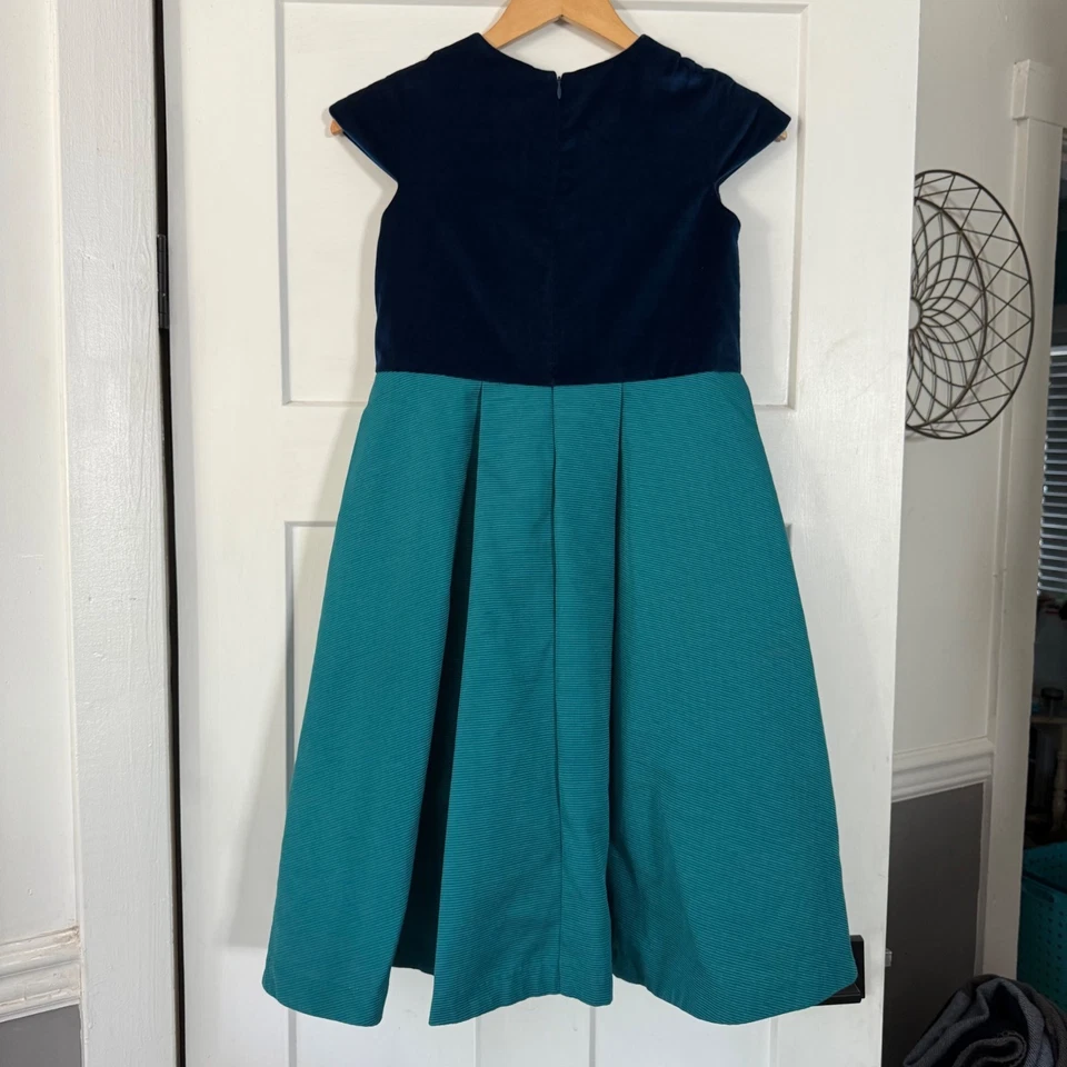 Jacadi 天鹅绒打褶蓝色礼服帽袖优雅设计女孩 12 码 — 第 4/4 张图片