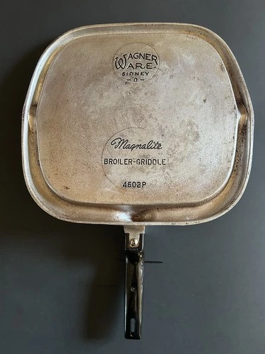 MAGNALITE WAGNER WARE SIDNEY O,  ALUMINUM BROILER-GRIDDLE, 4602-m (T9)