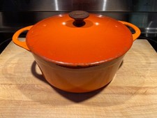 Vintage Cousances / Le Creuset # 22 Made In France Cast iron Pot / Dutch oven
