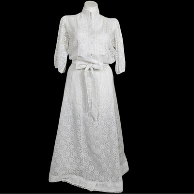 Vintage Carefree Fashions 2X Volup White Lace SET Blouse & Maxi Skirt & Belt
