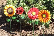 XXL Gartenstecker Blume Metall Rose Sonnenblume Gerbera 62cm