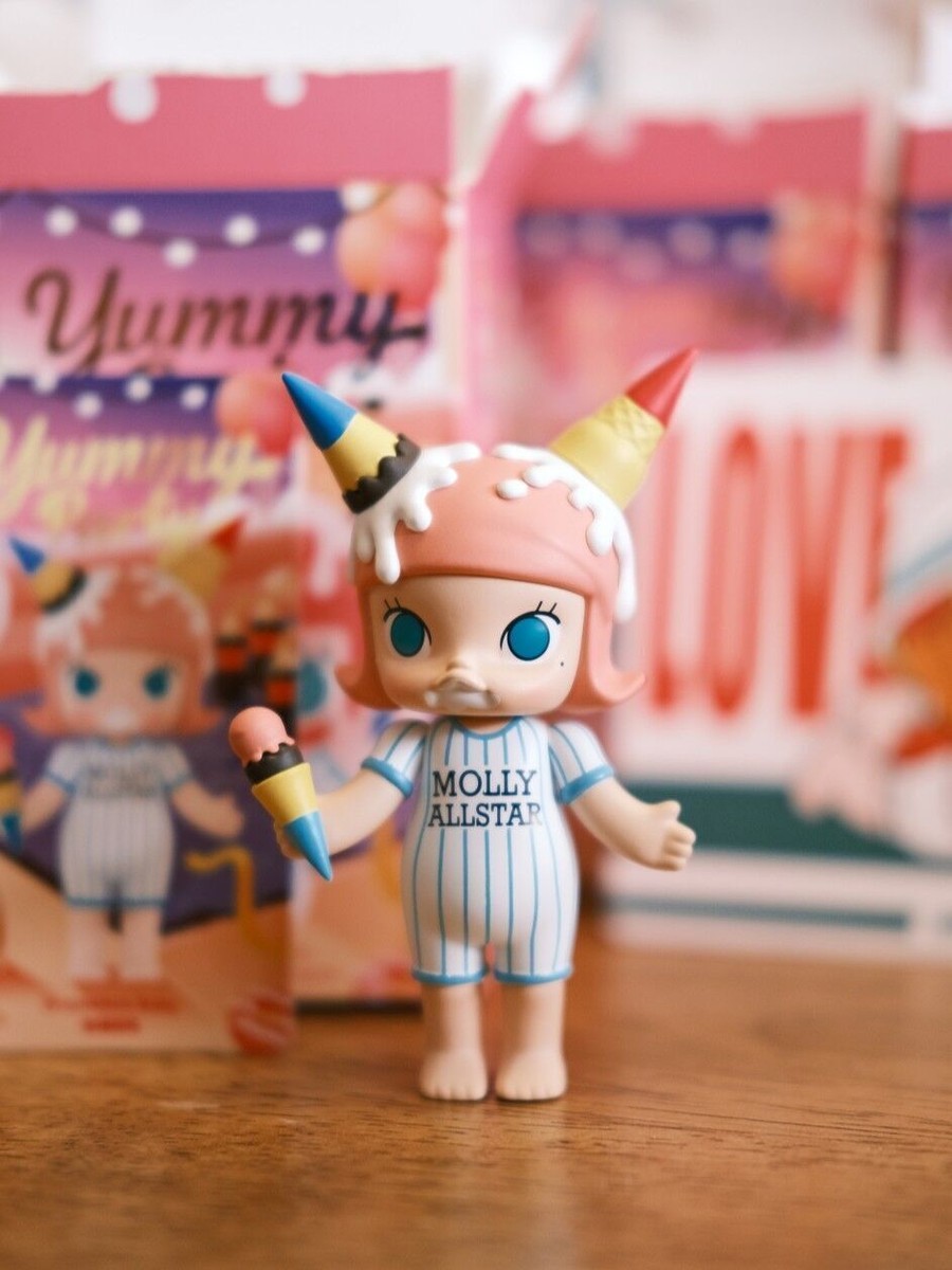 POP MART Molly Gourmet Party Series Blind Box Confirmed POP MART Molly Gourmet Party Series Blind Box Confirmed