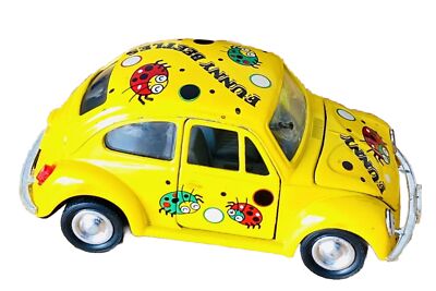 VW Volkswagen FUNNY BEETLES SS5702 HGQ 591V - DIECAST Friction