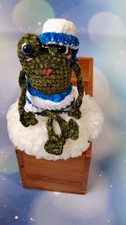 Handcrafted Amigurumi/Crocheted Green Leggy Frog - It's Sailor Ed