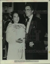 Press Photo Actors Merle Oberon & Husband Robert Wolders - sap58613