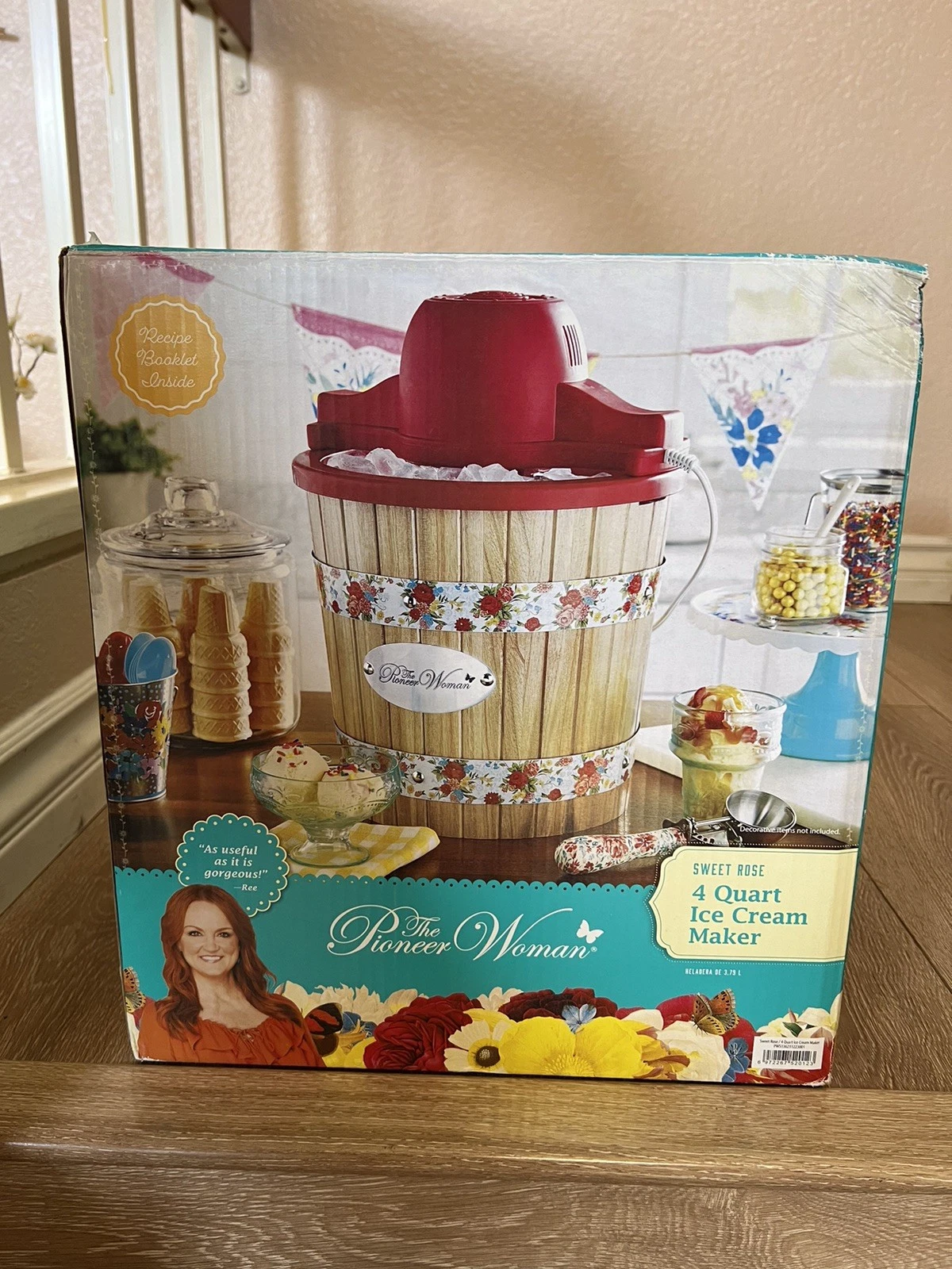 The Pioneer Woman 4 Quart Ice Cream Maker - Sweet Rose (PWS136211223001)