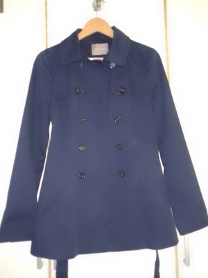 Orsay Jacke/kurzer Trenchcoat Gr. M/38 dunkelblau Kragen Gürtel Taschen