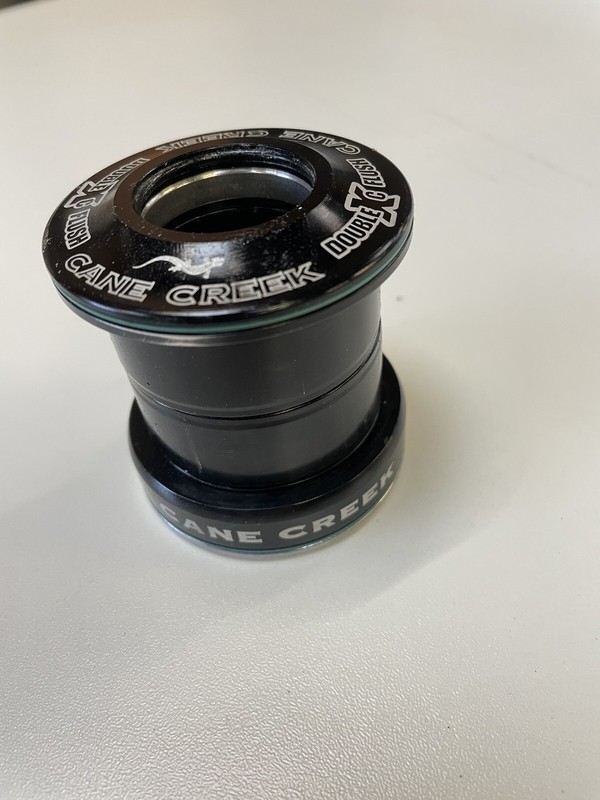 Cane Creek Double XC Flush  1.1/8”steerer.  1.5” Cup Diameter. (49.7mm) Headset